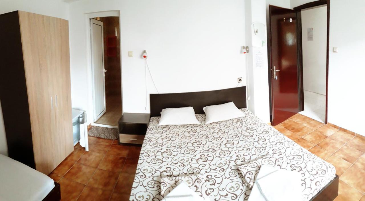 Къща За Гости Янка Hotel Nesebar Exterior photo